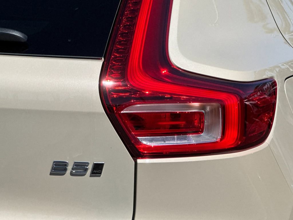 New 2026 Volvo XC40 B5 Plus w/ Climate Package image 26