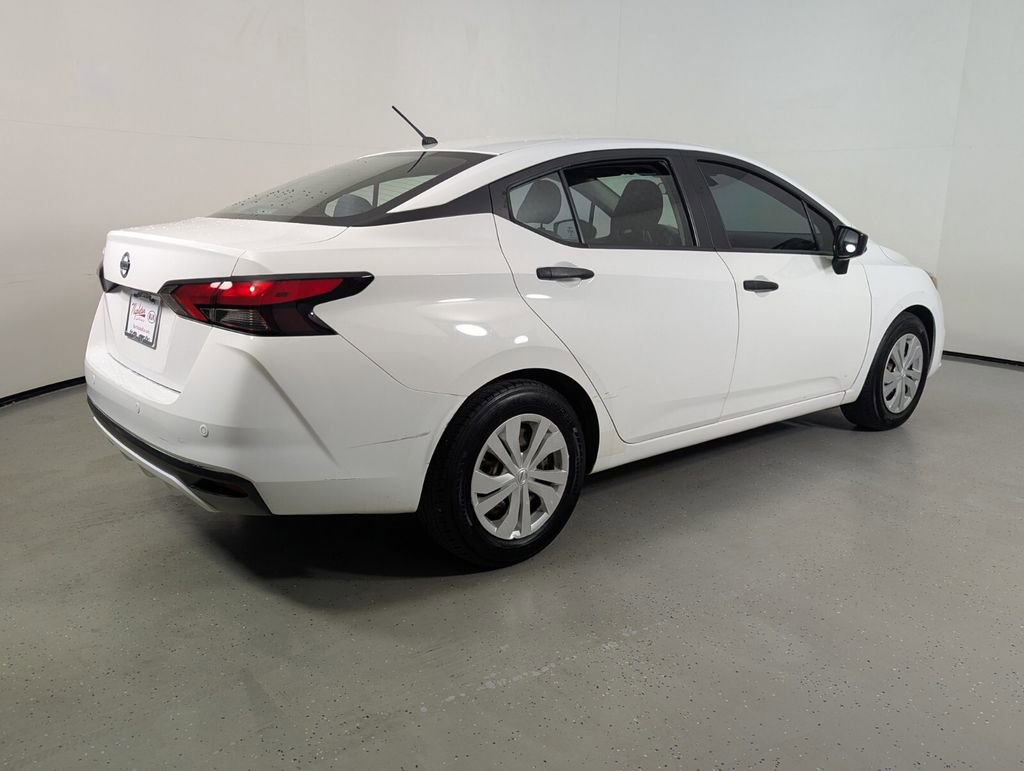 Used 2021 Nissan Versa S FWD image 7