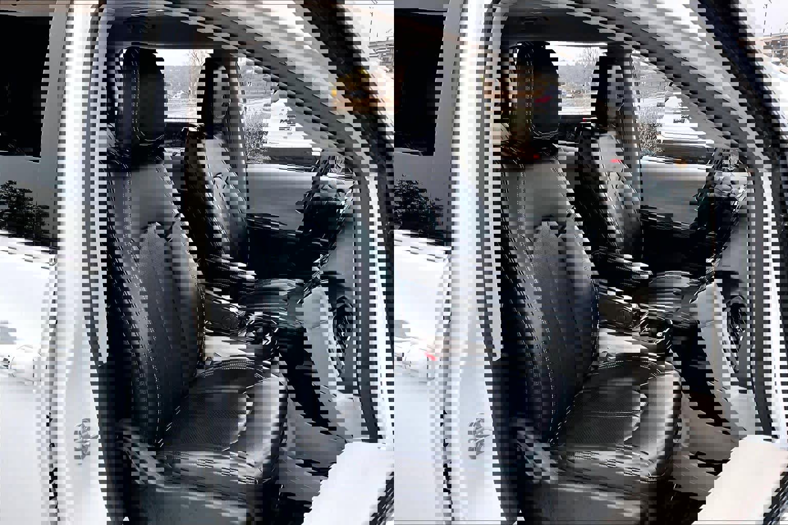 Used 2021 Chrysler Voyager Lxi image 8