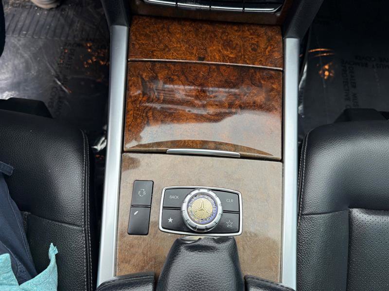 Used 2014 Mercedes-Benz E 350 Sedan image 30