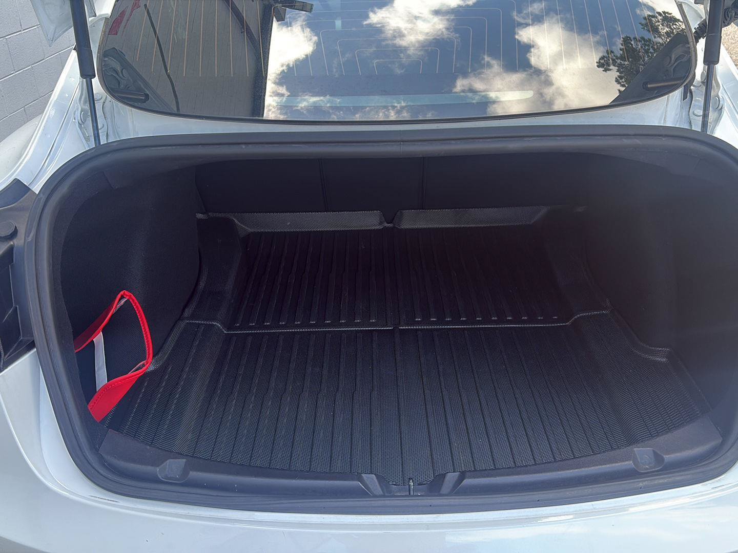 Used 2019 Tesla Model 3 Standard Range RWD image 19