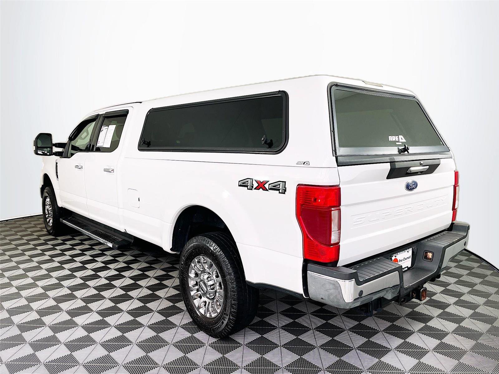 Used 2020 Ford F250 XLT w/ XLT Premium Package image 6