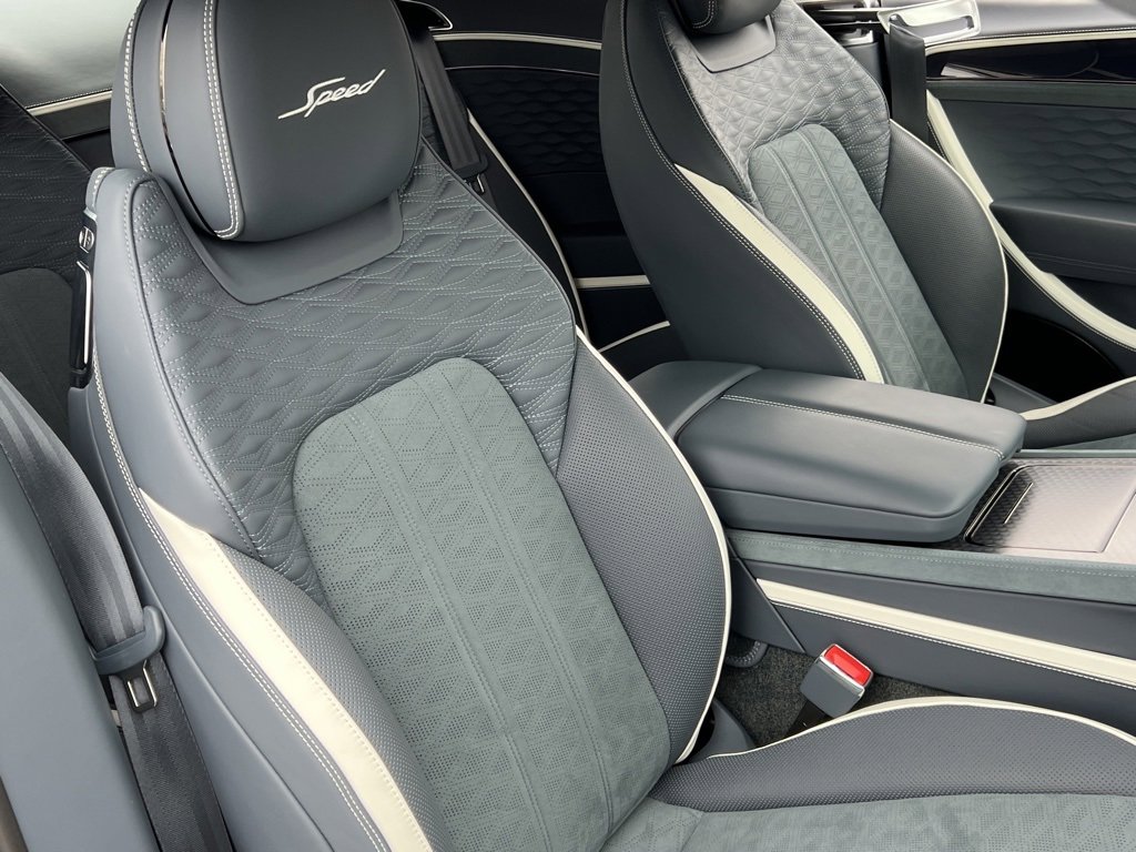 Used 2025 Bentley Continental GT Speed image 41