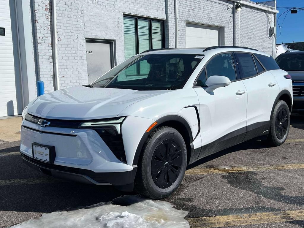 New 2026 Chevrolet Blazer EV LT AWD/4WD image 2