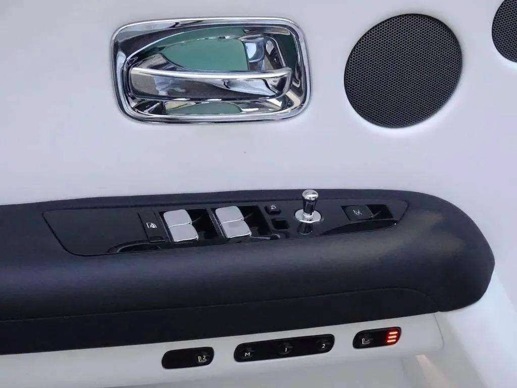 Certified 2023 Rolls-Royce Ghost AWD/4WD image 9