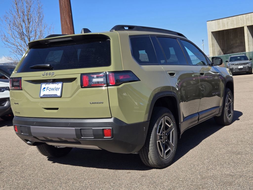 New 2026 Jeep Cherokee Laredo image 4