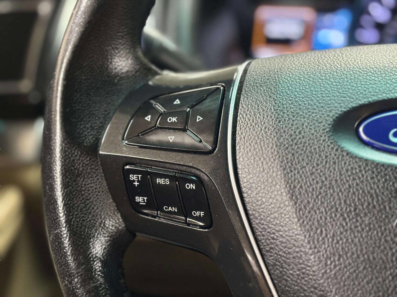 Used 2016 Ford Explorer Limited image 34