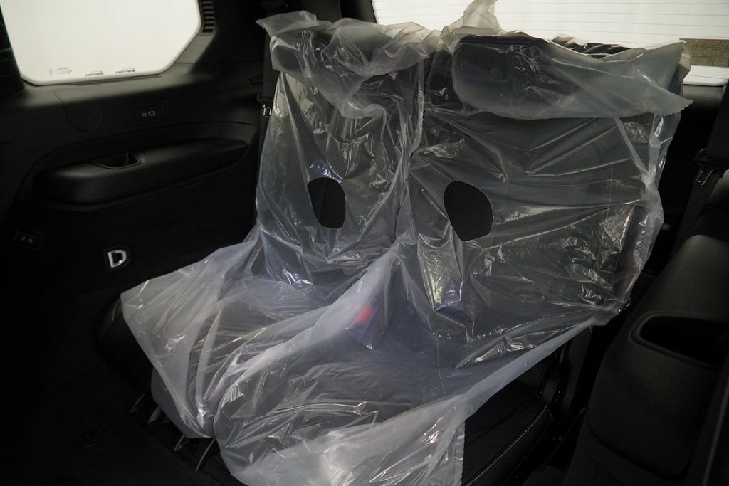 New 2025 Jeep Grand Cherokee L Overland w/ Trailer Tow Package image 18