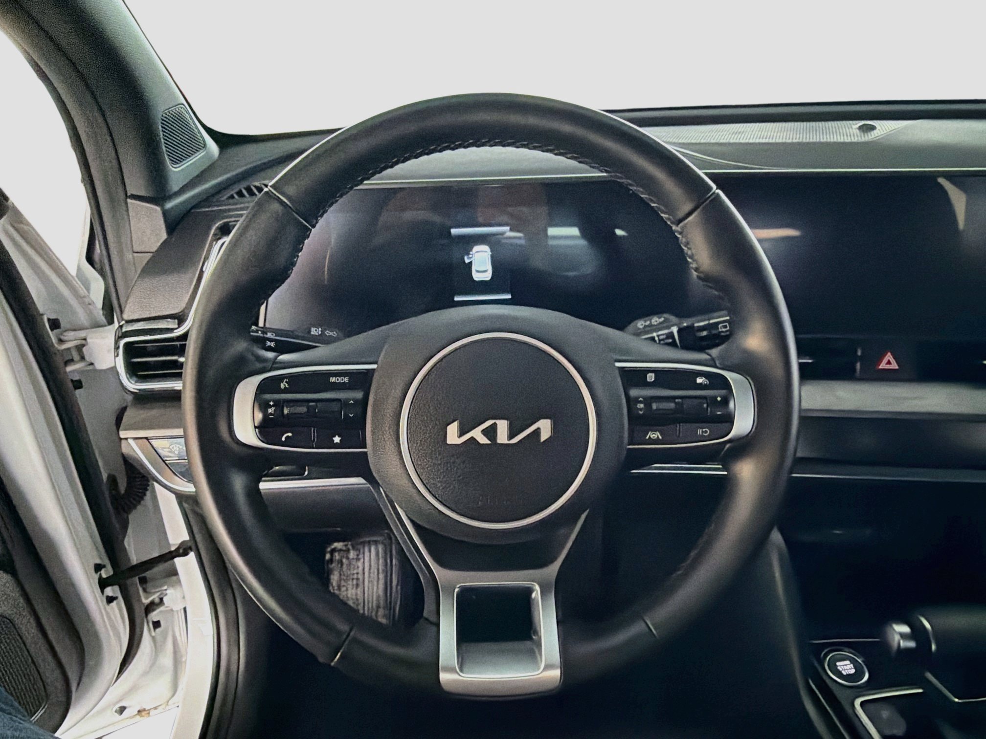 Used 2025 Kia Sportage X-Line AWD/4WD image 17