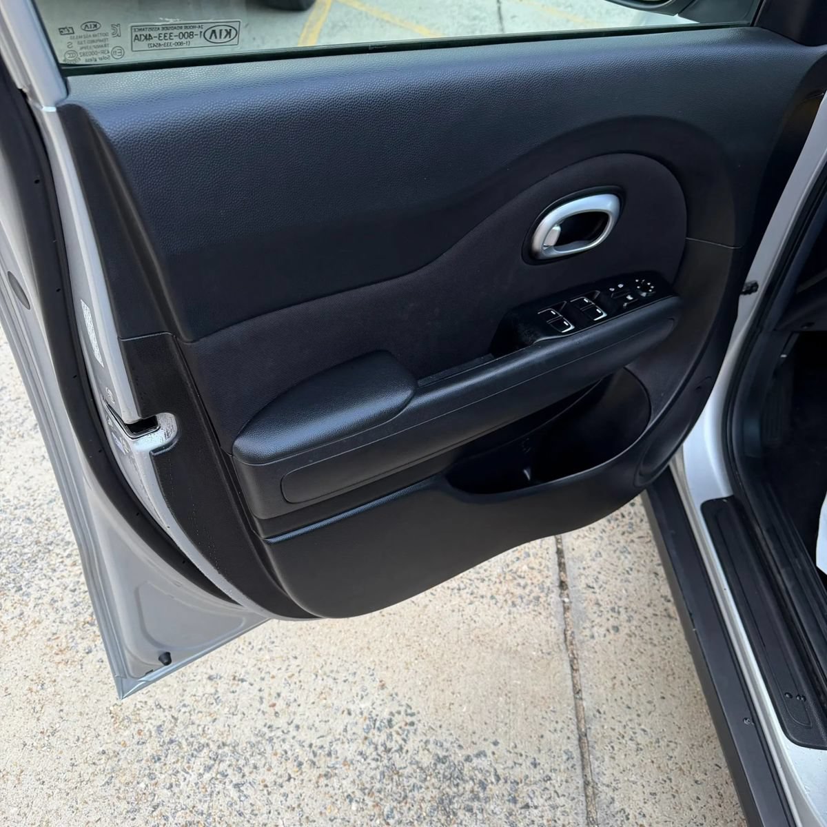 Used 2019 Kia Soul FWD image 6