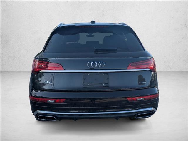 Used 2022 Audi Q5 2.0T Premium Plus w/ Premium Plus Package AWD/4WD image 6