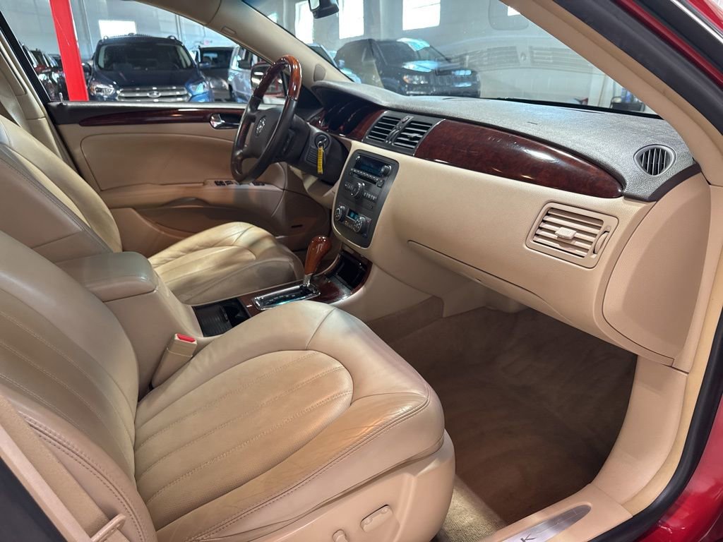 Used 2009 Buick Lucerne CXL FWD image 37