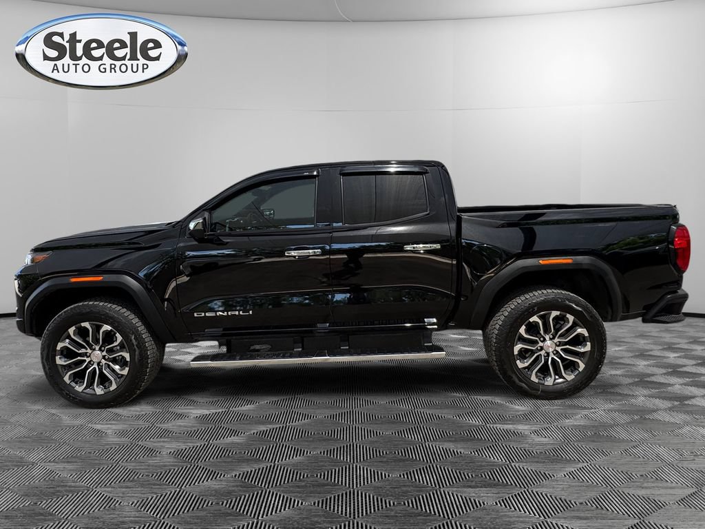Certified 2023 GMC Canyon Denali w/ Denali Black Edition AWD/4WD image 2
