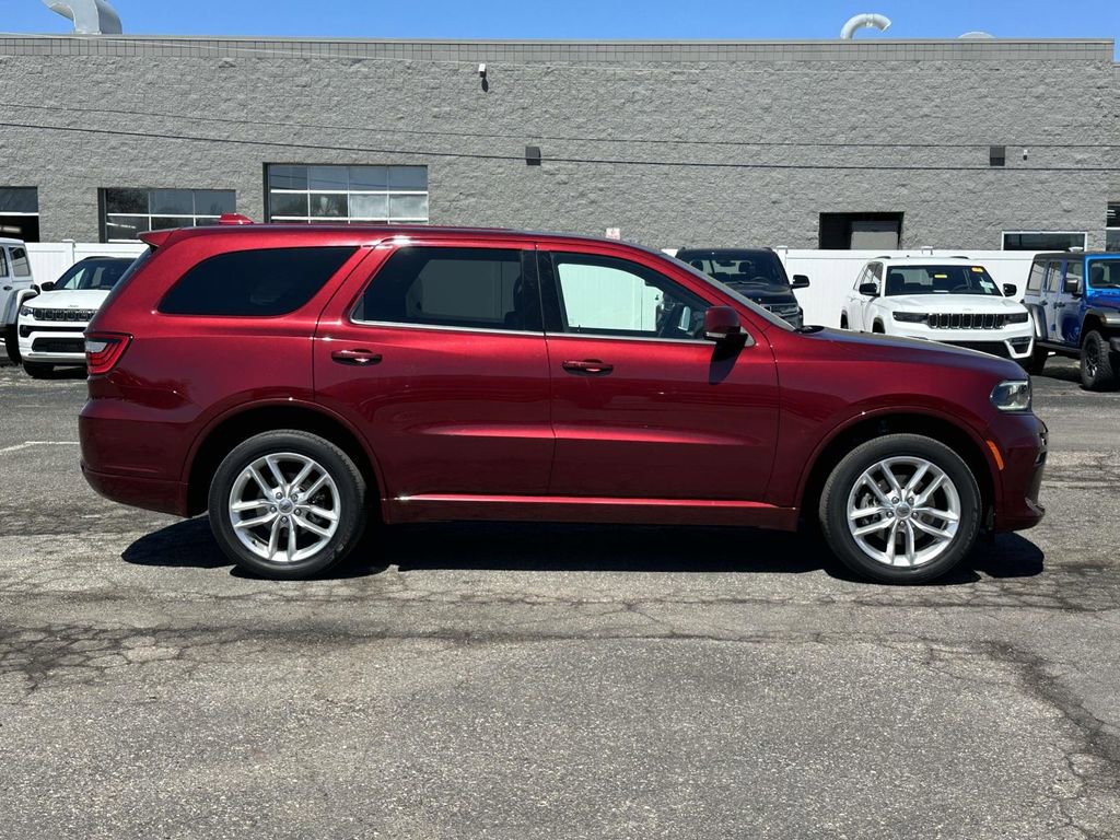 Used 2022 Dodge Durango GT image 2
