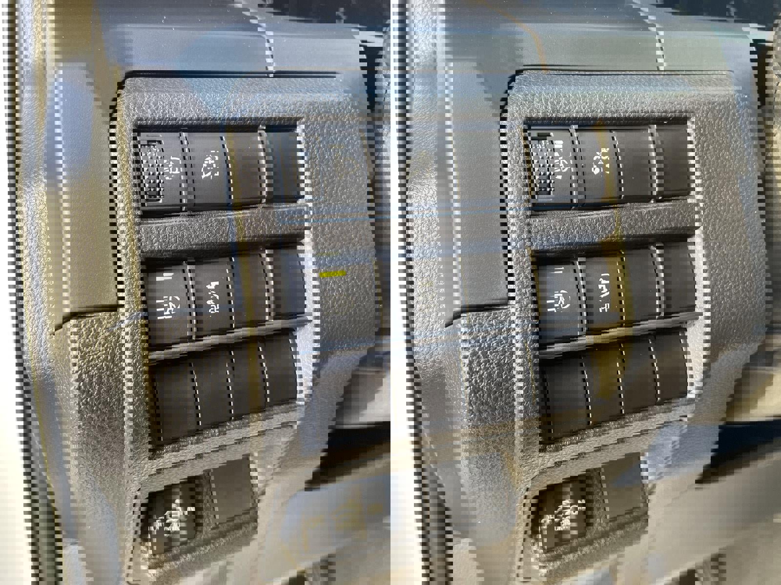 Used 2025 Toyota Tacoma SR w/ Towing Package image 16