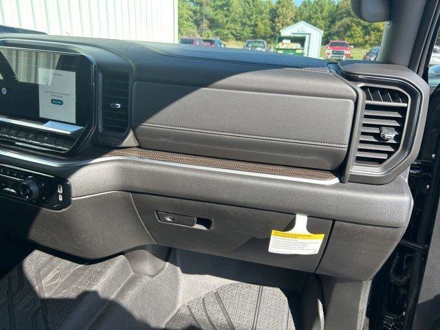 New 2026 Chevrolet Silverado 1500 LT w/ Leather Package image 32