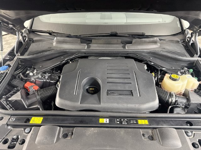 Used 2025 Land Rover Range Rover Sport SE AWD/4WD image 38