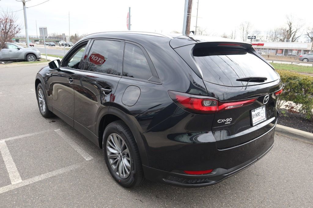 Used 2024 MAZDA CX-90 Plug-In Hybrid w/ Preferred AWD/4WD image 8