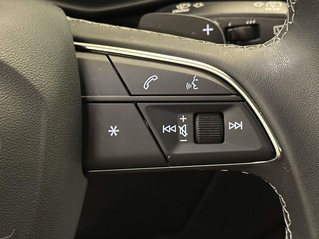 Used 2023 Audi Q8 Prestige w/ Prestige Package AWD/4WD image 26