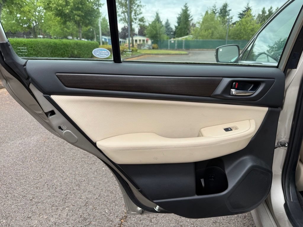 Used 2015 Subaru Legacy 2.5i Limited AWD/4WD image 20