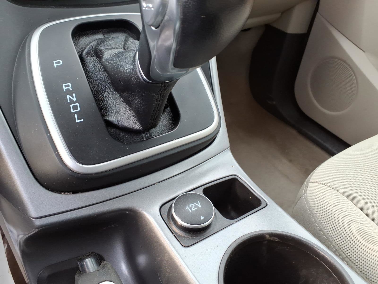 Used 2015 Ford C-MAX SE image 13