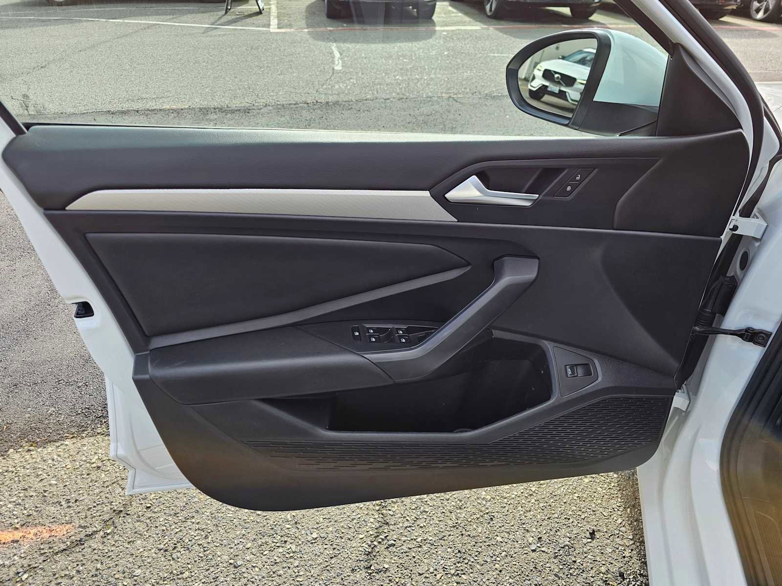 Used 2019 Volkswagen Jetta S w/ Driver Assistance Package image 23