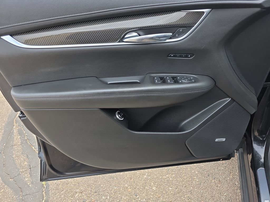 Used 2020 Cadillac XT6 Sport image 10