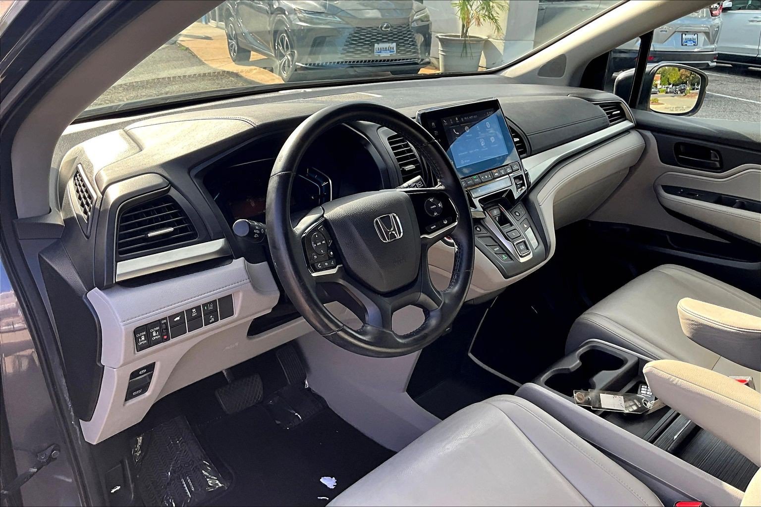 Used 2018 Honda Odyssey EX-L image 13