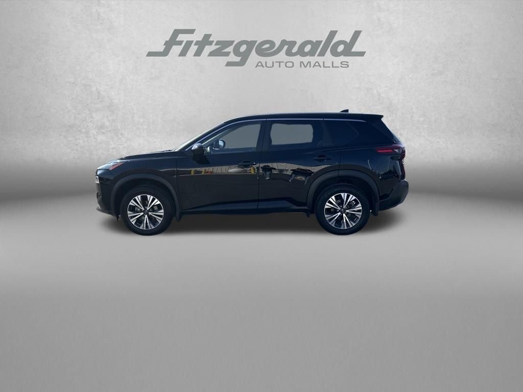 Used 2023 Nissan Rogue SV AWD/4WD image 4