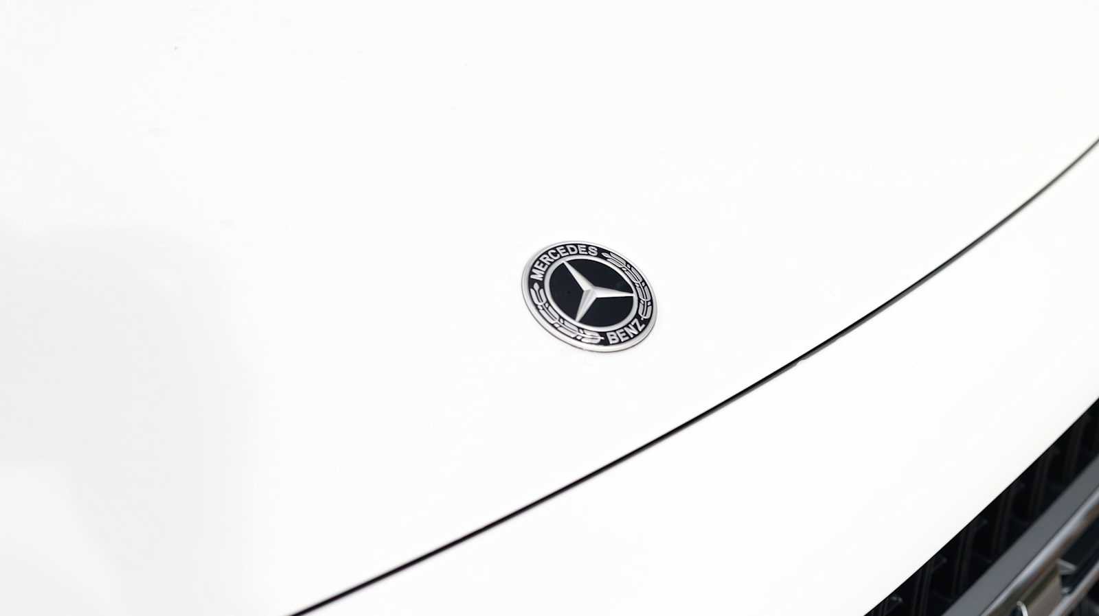 Used 2025 Mercedes-Benz GLA 250 4MATIC image 34