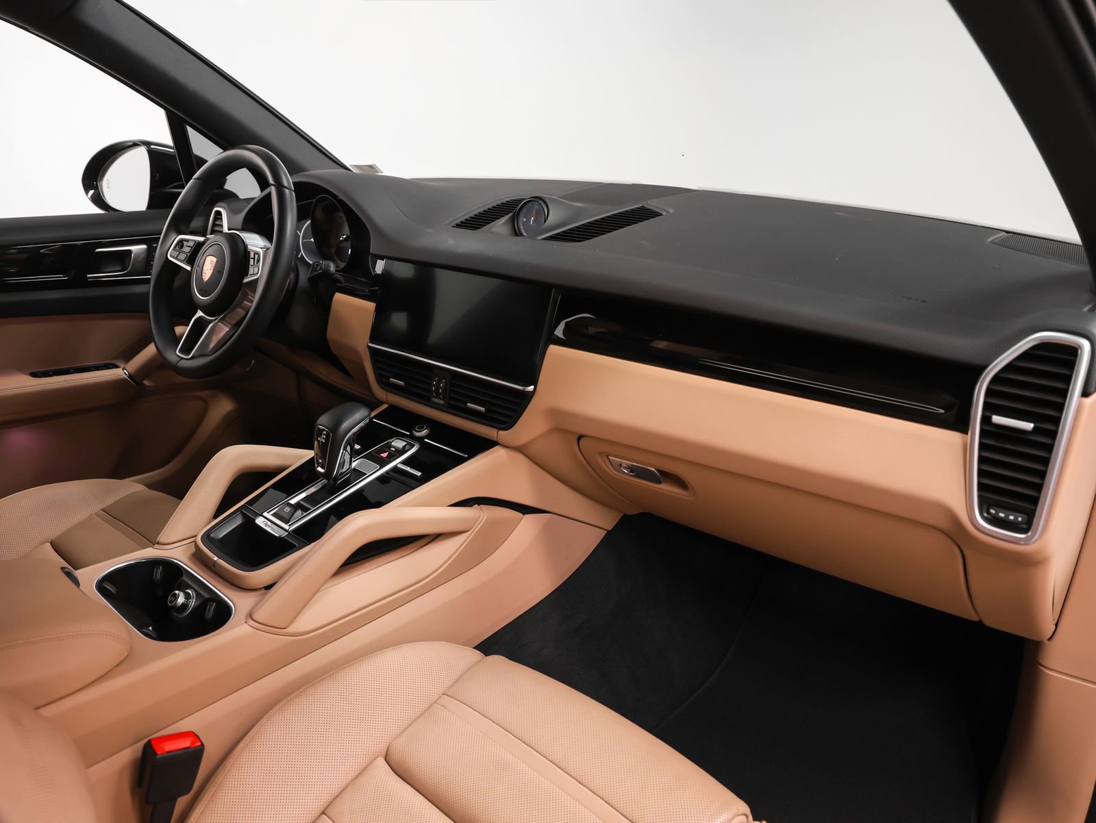 Certified 2023 Porsche Cayenne AWD/4WD image 23