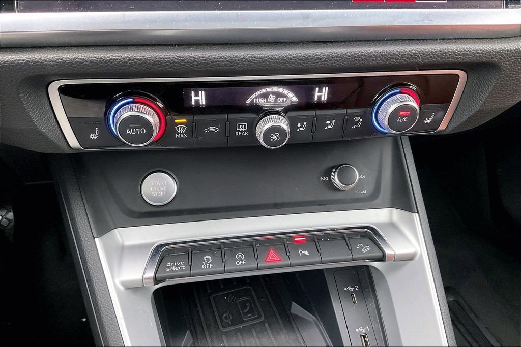 Used 2020 Audi Q3 2.0T Premium Plus w/ Premium Plus Package image 18