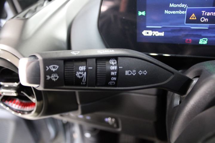 New 2026 Chevrolet Equinox EV RS image 32