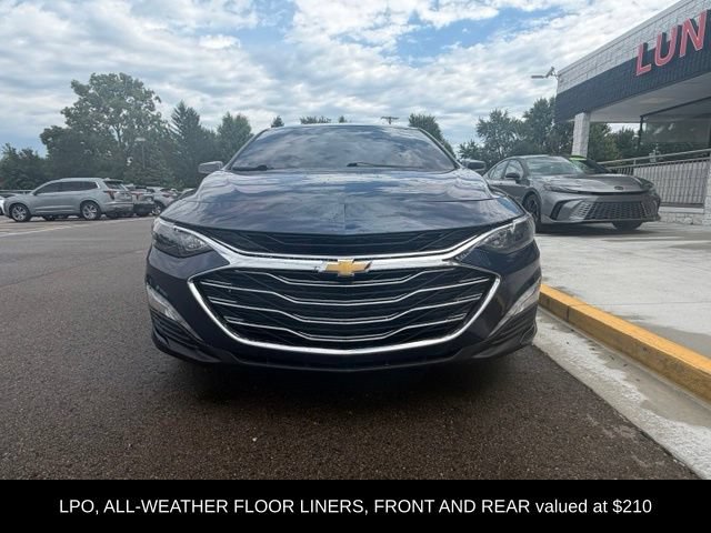 Used 2020 Chevrolet Malibu LT FWD image 3