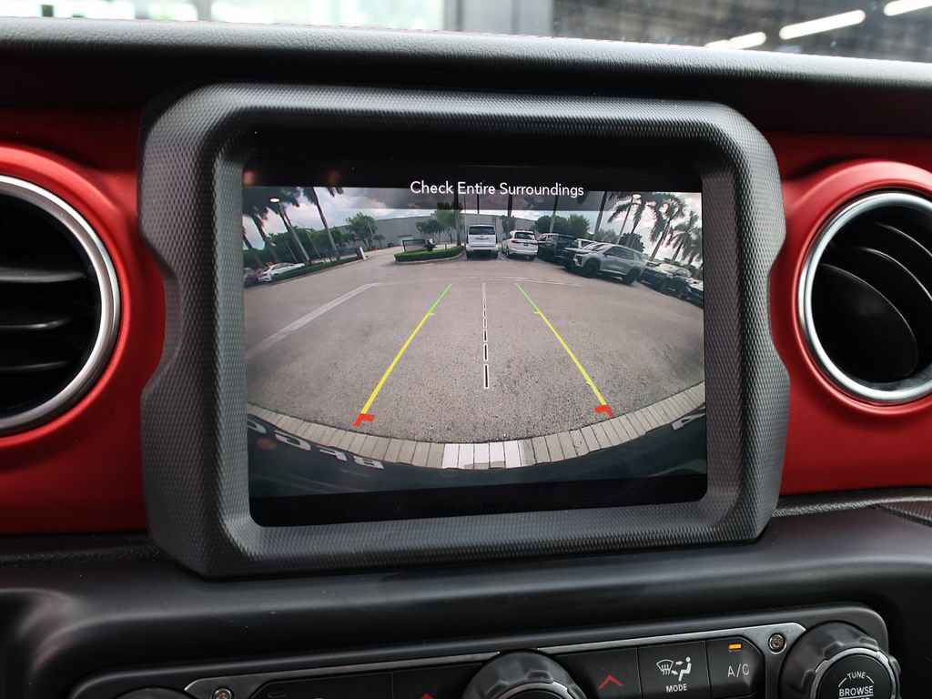 Used 2020 Jeep Wrangler Unlimited Rubicon AWD/4WD image 32