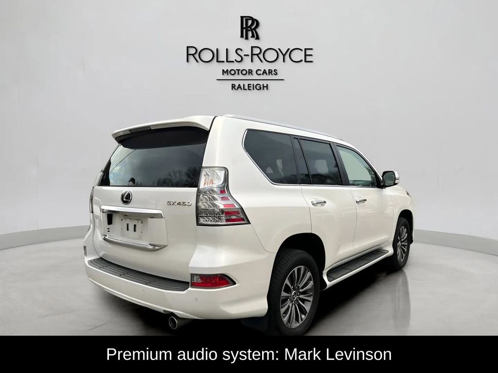 Used 2023 Lexus GX 460 Luxury w/ Accessory Package image 5
