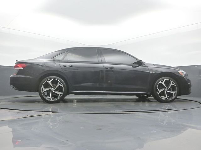 Used 2021 Volkswagen Passat 2.0T R-Line image 52