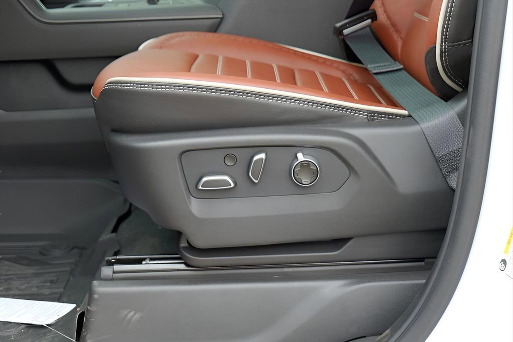 New 2026 GMC Sierra 3500 Denali Ultimate image 21