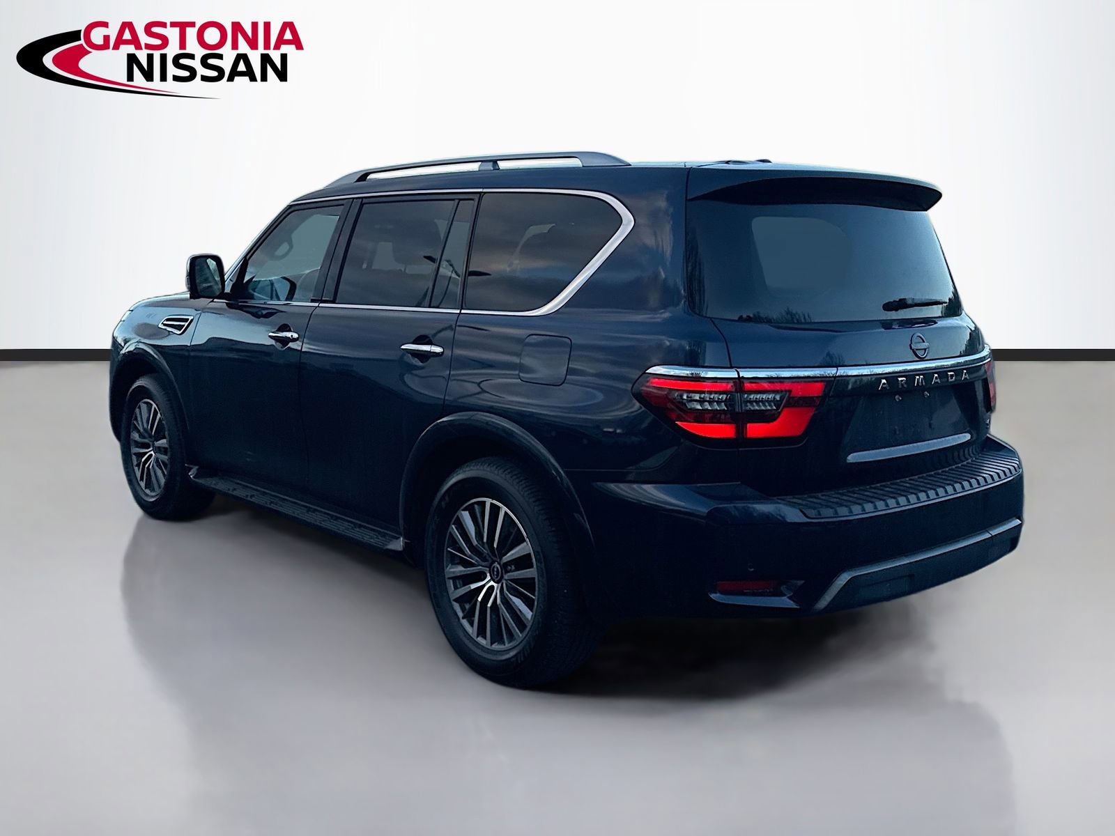 Used 2024 Nissan Armada SL w/ Cargo Package image 6