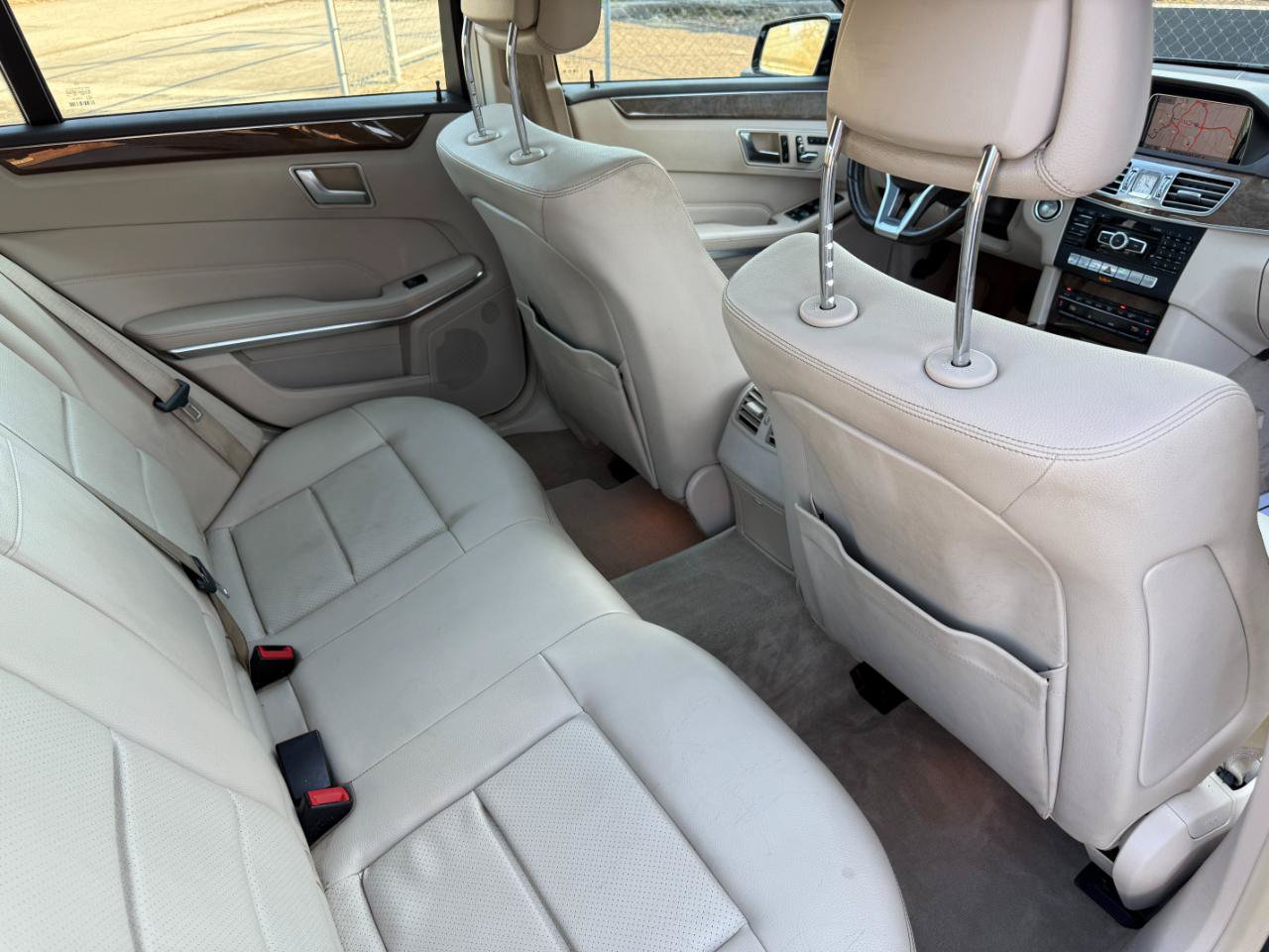 Used 2014 Mercedes-Benz E 350 4MATIC Sedan image 54