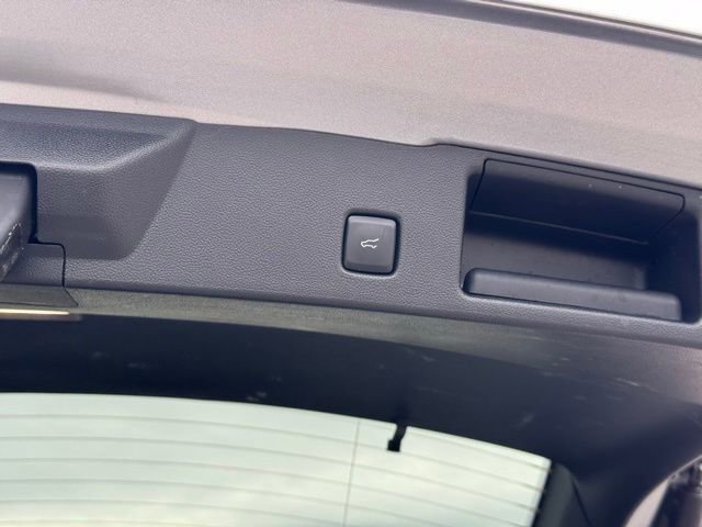Certified 2023 Ford Escape ST-Line w/ Tech Pack #1 image 38