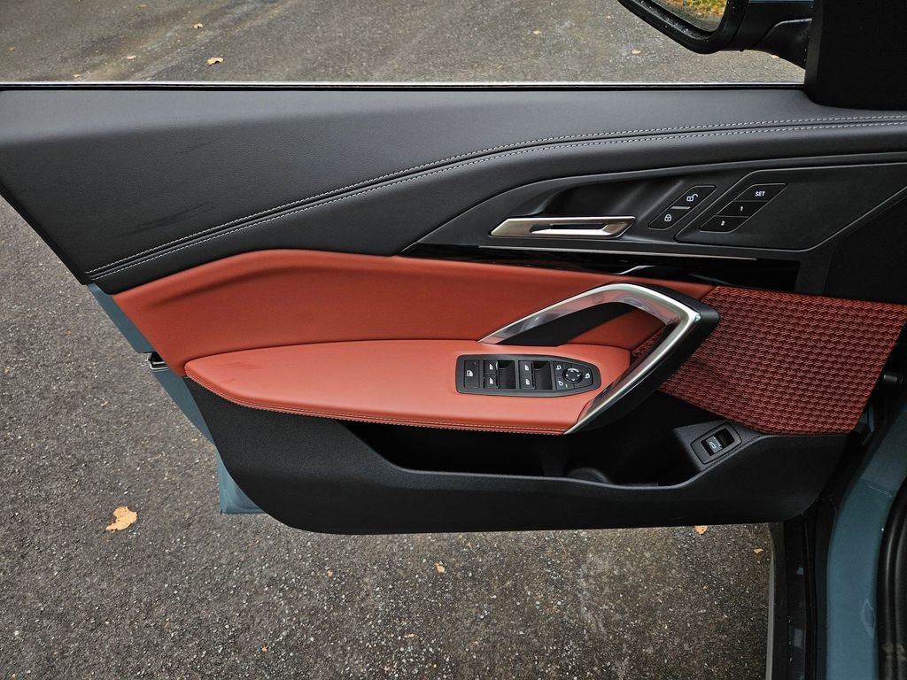 New 2026 BMW X1 xDrive28i w/ Convenience Package image 7