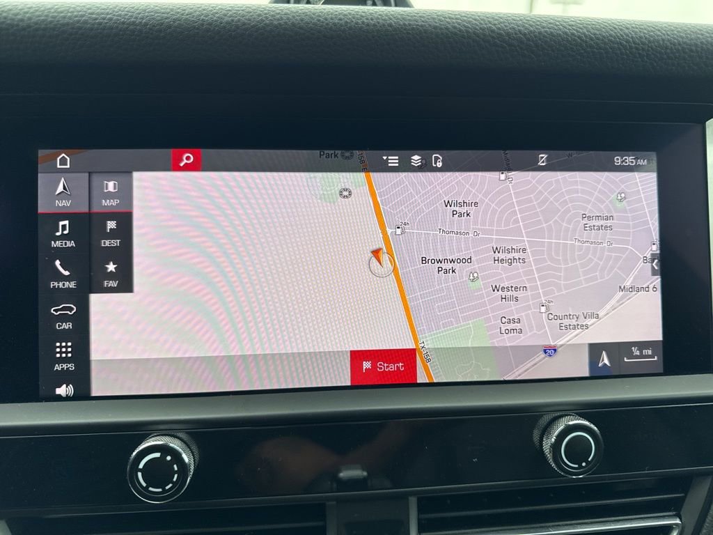 Used 2022 Porsche Macan image 17