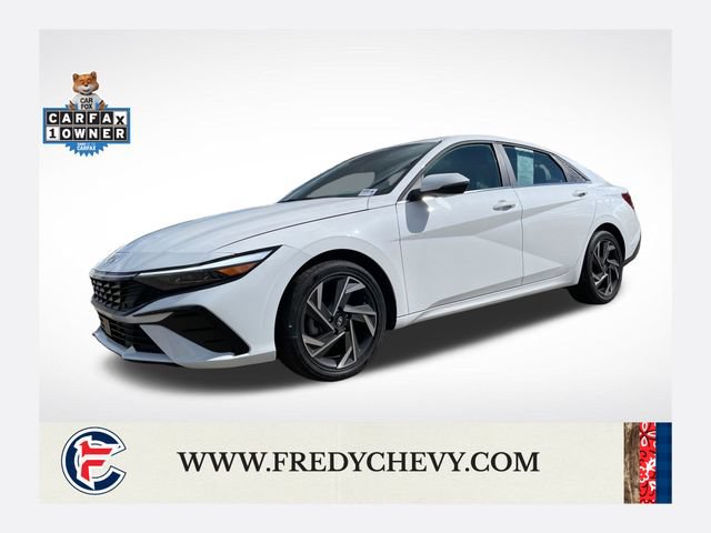 Used 2025 Hyundai Elantra Limited FWD image 1