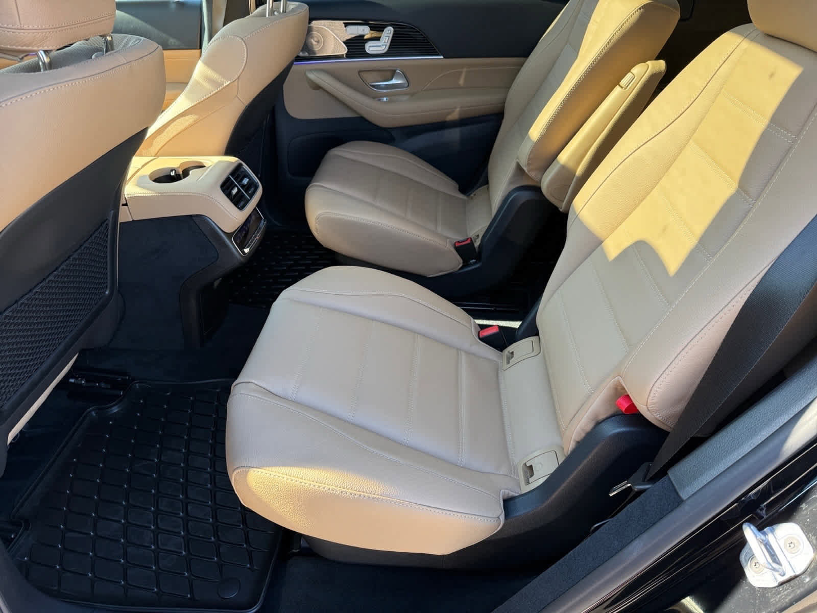 New 2026 Mercedes-Benz GLS 450 GLS 450 image 11