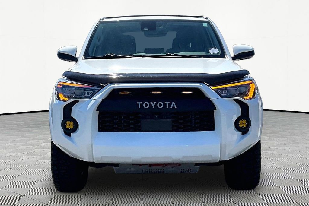 Used 2023 Toyota 4Runner SR5 Premium w/ SR5 Premium Package image 3