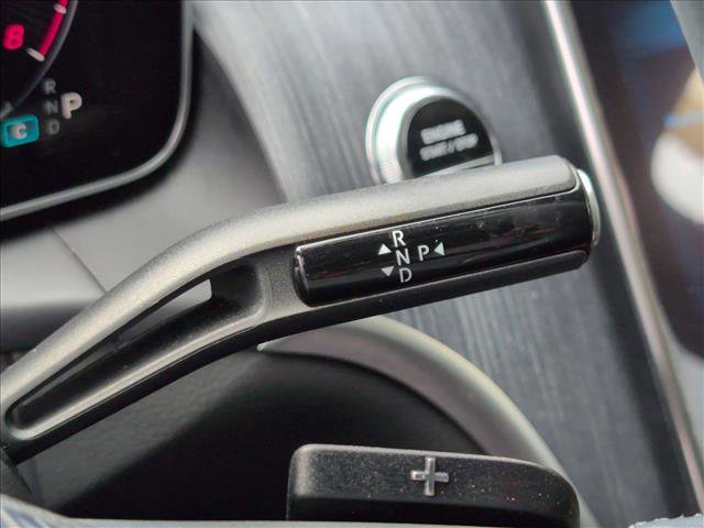 Used 2024 Mercedes-Benz GLC 300 4MATIC image 12