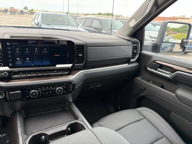 New 2026 Chevrolet Silverado 3500 LT w/ All Star Edition AWD/4WD image 23