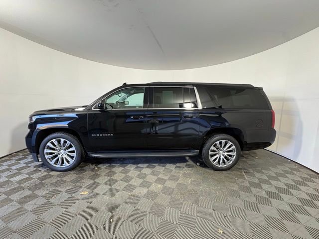 Used 2020 Chevrolet Suburban LT image 4