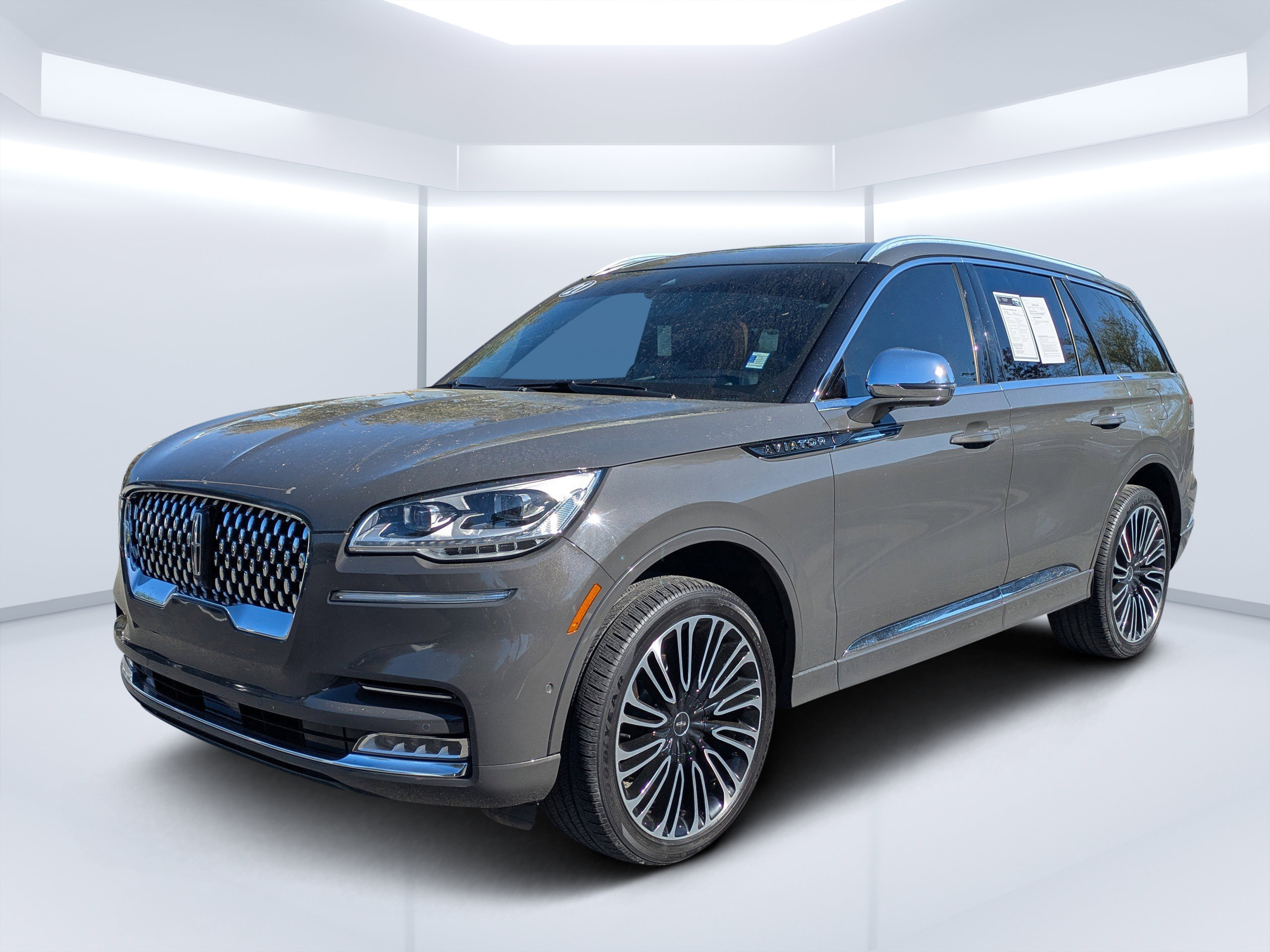 Used 2021 Lincoln Aviator Black Label w/ Dynamic Handling Package image 10